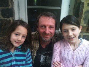 Market Manager Joe Fazik and his lovely daughters